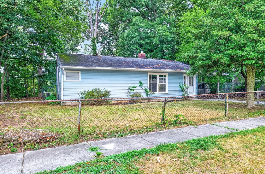 Fix and flip loan for a single family home in Dover, DE with a $164,400 loan amount and $36,300 construction budget
