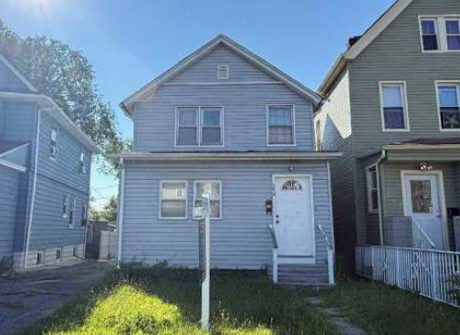 Fix and flip loan for a single family residence in East Orange, NJ with a loan amount of $386,000 and construction budget of $105,000